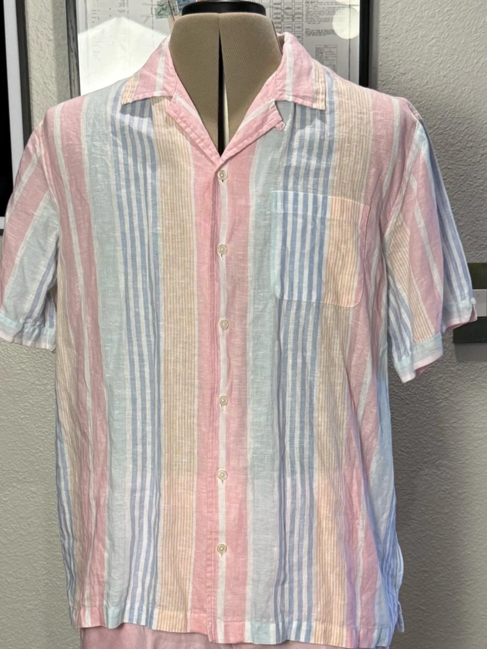Brooks Brothers Baird McNut Linen Pastel Multi-Stripe Short-Sleeve Camp Shirt - Picture 1 of 3